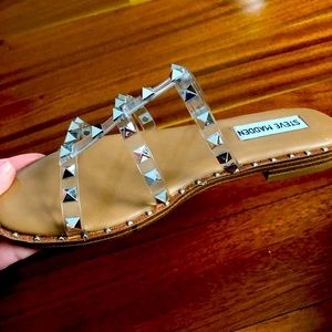 New in box Steve Madden sandals